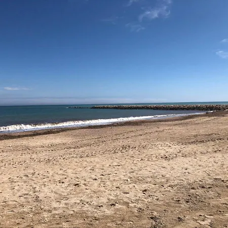 아파트 Beach